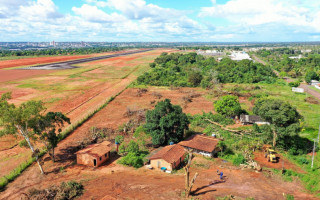 Corte de grandes árvores nas cabeceiras da pista é uma das exigências da ANAC (Agência Nacional de Aviação Civil)