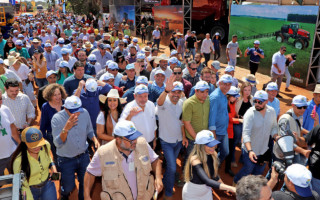 O governador Wanderlei Barbosa abriu oficialmente a 23ª Edição da Feira de Tecnologia Agropecuária do Tocantins (Agrotins 2023) na manhã desta quinta-feira, 18