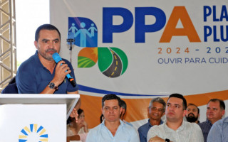 Wanderlei Barbosa durante a abertura da consulta pública para elaboração do PPA 2024/2027 