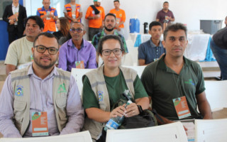 Naturatins participa do Fórum em Ananás; a esquerda, o diretor regional de Araguaína, Walison Silva; ao lado dele, a engenheira ambiental e dra Ayranan Suzuki