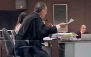 Advogado apresentou mandado de prisão em aberto durante julgamento em Guaraí.