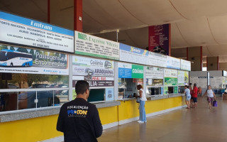 Procon orienta consumidores que irão viajar de ônibus nas férias 