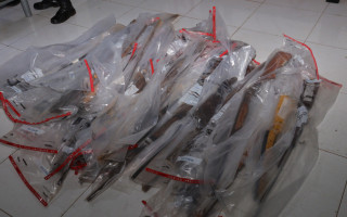 Cerca de 80 artefatos, entre munições e armas de fogo, foram destruídos.