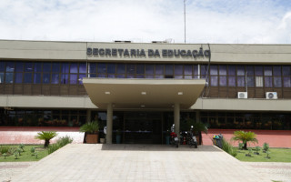 O processo de seleção para o provimento da função de diretor de unidade escolar será composto por 4 etapas.