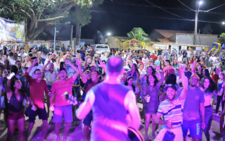  Programação continua com apresentações dos cantores Eric Santos e Paulinho Braga