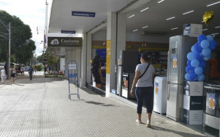  Atividade comercial registrou 25.017 ocupados em 2021, um recorde da série histórica, iniciada em 2007.