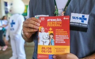 Ministra da Saúde, Nísia Trindade, comentou sobre o risco de as doenças já eliminadas no Brasil voltarem, como a poliomielite.