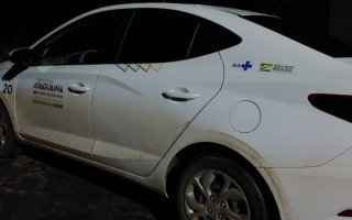 Único carro de passeio usado para atender 40 pacientes por dia. 