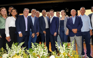 O governador do Tocantins, Wanderlei Barbosa, recebeu o ministro das Cidades, Jader Barbalho Filho, para o lançamento do programa Minha Casa, Minha Vida (MCMV) no Estado