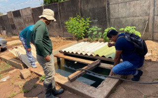 Técnicos realizaram coletas de amostras nos locais.