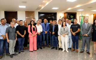 Prefeito Wagner Rodrigues esteve no Palácio Araguaia com comitiva da ATM. 