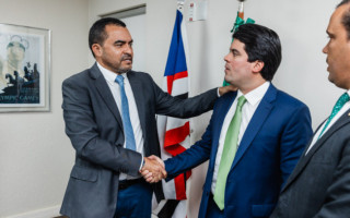 Governador Wanderlei Barbosa e o ministro do Esporte, André Fufuca, em reunião em Brasília. 