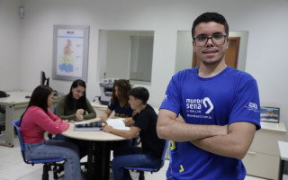 Os candidatos devem estar cursando o ensino técnico ou superior na área correspondente à vaga e possuir disponibilidade para estagiar em horário comercial.