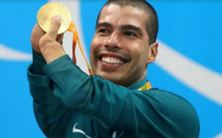 Daniel Dias é multicampeão paralímpico de natação.
