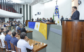 Deputado estadual Marcus Marcelo durante audiência pública sobre redução da tarifa de água. 