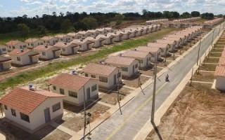 Residências vão beneficiar famílias com renda de até dois salários mínimos