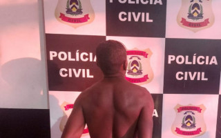 Homem tentou fugir, mas foi alcançado pelos policiais. 