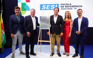 Governador em exercício Laurez Moreira destacou a importância da inauguração da Escola Sesi em Araguaína e da parceria entre o setor público e iniciativas privadas na promoção da educação de qualidade.