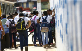 Quase 700 mil alunos em 81 países participaram da avaliação, entre os que fazem parte da OCDE e nações convidadas.