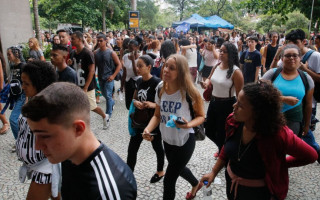 De acordo com a pesquisa, em 2022, a taxa de desocupação da população tocantinense com 14 anos ou mais de idade era de 7,6%.