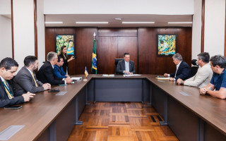 O deputado federal Alexandre Guimarães viabilizou a audiência com o ministro e defendeu as propostas apresentadas pelo governo do Tocantins