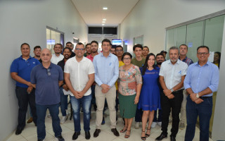 Presidente do Detran-TO, Willian Gonzaga e servidores do órgão.