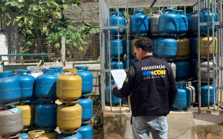 A pesquisa tem o objetivo de fornecer aos consumidores informações atualizadas sobre os preços do gás de cozinha