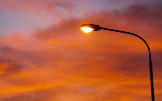 Ausência de iluminação pública no trecho urbano potencializa o risco de violência,