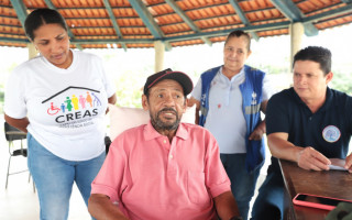 Ainda com dificuldades na comunicação, Seu Francisco não conseguia expressar seus sentimentos em palavras, mas em seu olhar e em alguns sorrisos ficava nítida a confiança que demonstrava ter pelos servidores