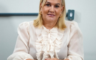 Ao assumir a pasta, Ângela diz que tem como propósito criar uma vitrine que destaque o potencial feminino, visando despertar nelas o reconhecimento do próprio poder