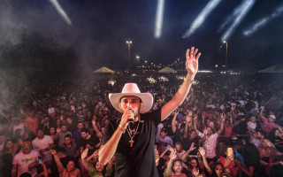 Shows foram realizados neste sábado, 3, na Via Lago.