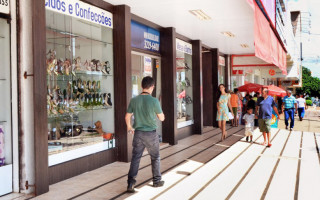 - Tocantins apresentou o melhor desempenho no país; cresceu 11,6% no comércio varejista, conforme IBGE
