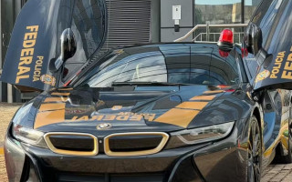 Dois veículos de luxo apreendidos durante a Operação Midas do Cerrado poderão ser utilizados pela Polícia Federal 