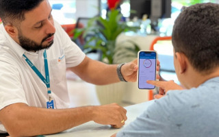 O cliente da distribuidora de energia também tem direito ao atendimento telefônico gratuito, 24 horas, todos os dias, para requisitar a solução de problemas emergenciais.