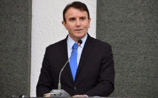 Eduardo Siqueira