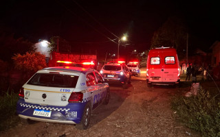 Crime ocorreu por volta das 21h na rua 16 do Parque Bom Viver. 