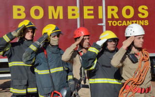 Oito homens do Corpo de Bombeiros vão prestar assistência após desastre climático