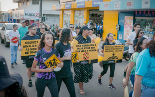   Participantes percorreram a principal via comercial da cidade