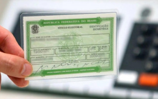 Situação acontece com quem deixou de votar ou justificar