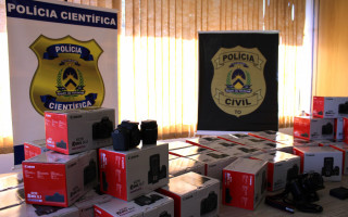 Câmaras fotográficas de alta resolução foram entregues à Polícia Científica nesta quarta-feira. 