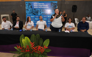 Entrega de Certificados do Curso Geração de Renda 