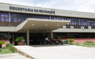 As medidas fazem parte do Programa de Fortalecimento da Educação (Profe), no eixo valorização profissional.