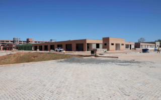 Canteiro de obras do Hospital Geral de Araguaína, com 70% das obras concluídas.