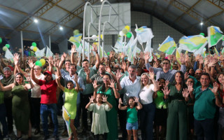 Amélio Cayres prestigiando convenções no Bico do Papagaio 