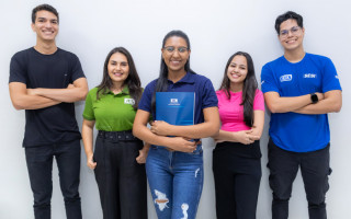 Durante o estágio, os alunos podem adquirir novos conhecimentos e aprimorar os aprendidos na faculdade.