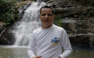 Pré-candidato Jorge Frederico visitando cachoeiras em Araguaína 