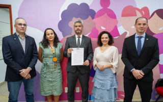 Cinco por cento das contratações terceirizadas serão direcionadas para mulheres vítimas de violência doméstica.