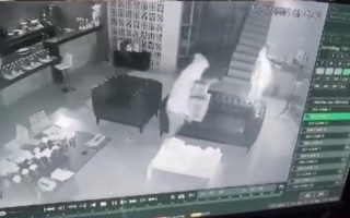 Pelo menos três indivíduos tiveram participação direta na ação criminosa