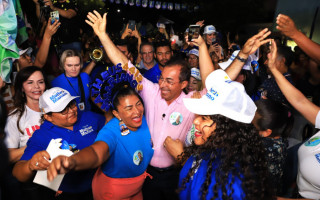 Com um público predominantemente feminino na reunião, Wagner Rodrigues foi elogiado por sua administração. 