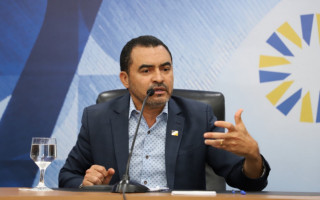 Governador Wanderlei Barbosa cria grupo de trabalho e determina providências imediatas em relação à BRK em Palmas